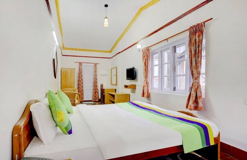 Kandal Hotel | Treebo Atithi Bhavan, 1 Km From Ooty Lake