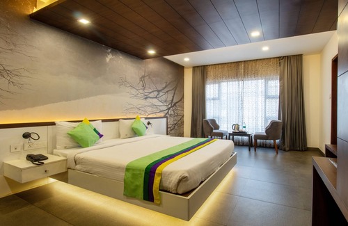 Sulthan Bathery Hotel | Treebo Brahma, Wayanad