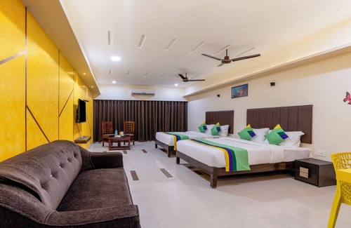 Madurai Hotel | Treebo D Grand