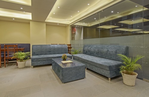 Malviya Nagar Hotel | Treebo Pink City Grand