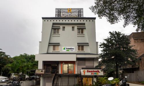 Nashik Hotel | Treebo Prasha