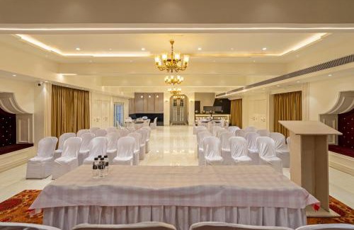 Nashik Hotel | Treebo Prasha