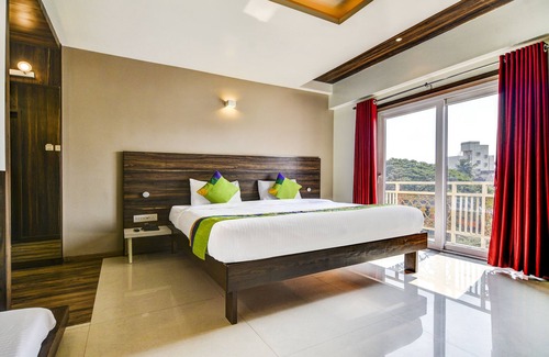 Kolhapur Hotel | Treebo Shree Sai Suites