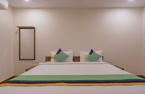 Gachibowli Hotel | Treebo SY Inn, Gachibowli DLF