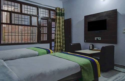 Mohali Hotel | Treebo The King Mohali