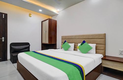 Malappuram Hotel | Treebo The Perch