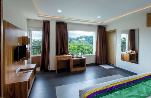 Vayittiri Hotel | Treebo Trend Chembra Residency