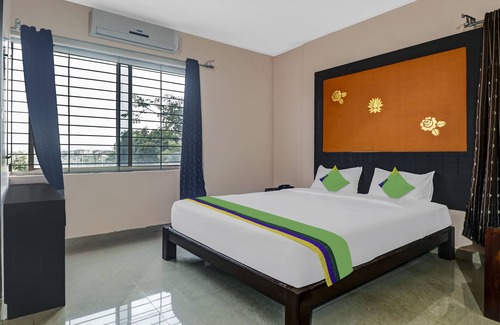 Gundlupet Hotel | Treebo Trend Grand JP Inn
