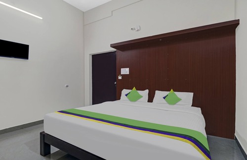 Gundlupet Hotel | Treebo Trend Grand JP Inn