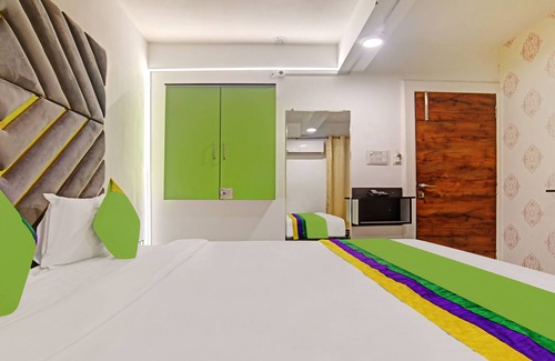 Indore Hotel | Treebo Trend Western Arc