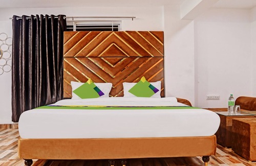Indore Hotel | Treebo Trend Western Arc