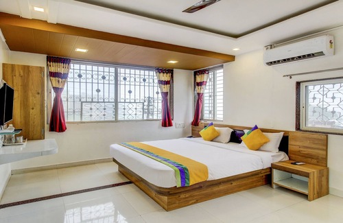 Medha Hotel | Treebo Trip Hotel Guru Krupa