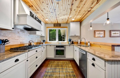 Gills Rock House | Treebrook - Ellison Bay
