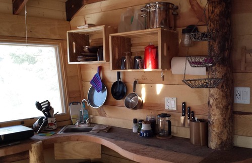 Rathdrum Cabin | TreeHouse at Hauser Lake Idaho