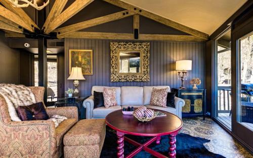 Big Canoe Villa | Treehouse of Life - Access Community Extras like Pools Golf Lakes Waterfalls Trails