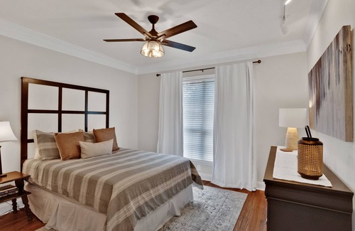 Highland Historic District Apartment | Treehouse on Stephenson