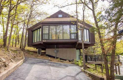 Village of Four Seasons House | Treetop 3bd3badeckpoolsgrilldock-sleeps 8pp
