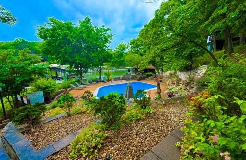 Village of Four Seasons House | Treetop Village-2bed3bathpoolsdocks6-8pp