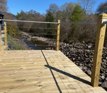 East Lewiston House | Treetops Bungalow Loch Ness