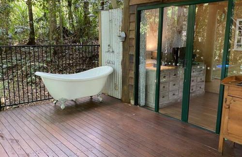 Bingil Bay House | TreeTops by the Sea