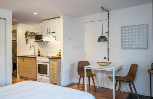 Mont-Tremblant Village Apartment | Tremblant Studio Woodland by My Tremblant Location