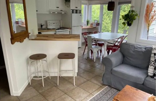 Mont-Tremblant Condo | Tremblant Village Retreat!Steps to hill.Ski in/out