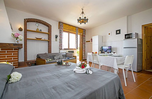 Tremosine Apartment | Tremosine Wonderful Lake View 1, Tremosine, Italy