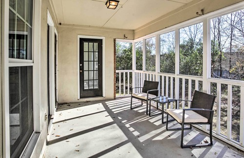 Mid City South Condo | Trendy Baton Rouge Vacation Rental Near LSU!