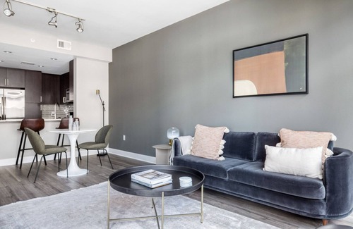 Woodmont Triangle Apartment | Trendy Bethesda 1BR w/W/D, Gym & Roof, nr dining, by Blueground