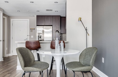 Woodmont Triangle Apartment | Trendy Bethesda 1BR w/W/D, Gym & Roof, nr dining, by Blueground