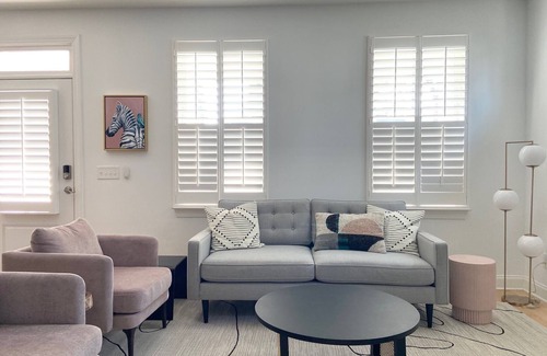 North Charleston House | Trendy Designed Home with Screened-In Porch & Backyard in Park Circle
