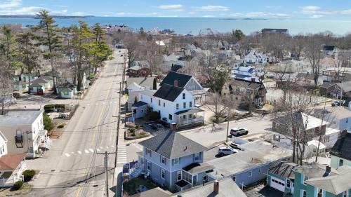 Old Orchard Beach Apartment | Trendy Motel Suite in Old Orchard Beach