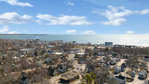 Old Orchard Beach Apartment | Trendy Motel Suite in Old Orchard Beach