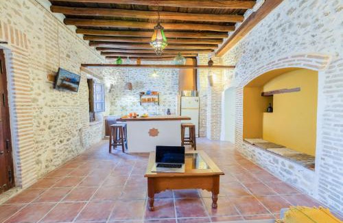 Genil Apartment | TrendyHomes Alhambra Cueva
