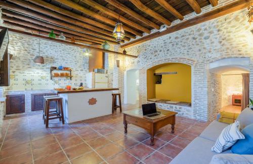 Genil Apartment | TrendyHomes Alhambra Cueva