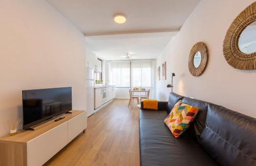 Almerimar Apartment | TrendyHomes Almerimar Beach, aire acondicionado, piscina, internet