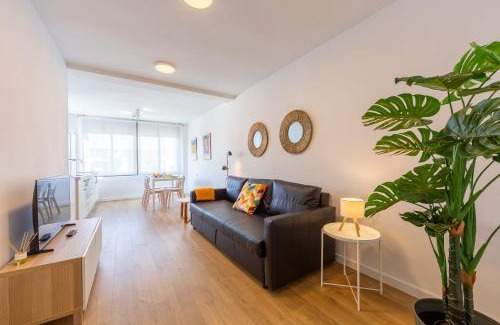 Almerimar Apartment | TrendyHomes Almerimar Beach, aire acondicionado, piscina, internet
