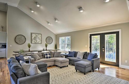 Trenton House | Trenton House with Mountain Views, Fire Pit and Grill!