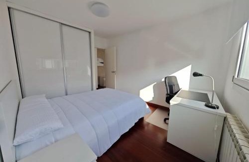 O Perpetuo Socorro Apartment | Tres habitaciones Fragoso Vigo