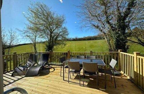 St Austell Cottage | Trewhiddle Villa 20 - a trewhiddle that sleeps 6 guests in 3 bedrooms