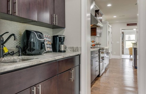Kingsport House | Tri Cities Retreat - Convenient to the New Casino