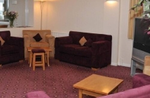 Bloxwich Hotel | Tri-star Hotel