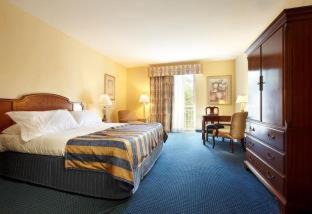 Bonita Bay Hotel | Trianon Bonita Bay Hotel