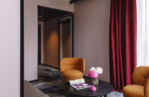 Margnolles - Rhone Hotel | TRIBE Lyon Croix Rousse