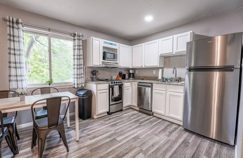 Indian Point Condo | Tribesman Resort #15 - Renovated Condo, Minutes to Silver Dollar, Great Location
