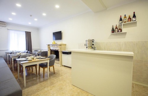 Vake Hotel | Tribu Express Hotel
