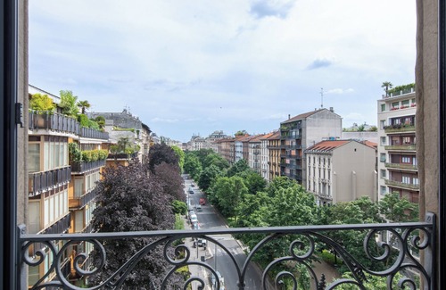 Tricolore House | TRICOLORE SUITE