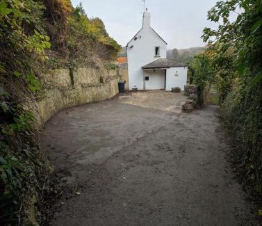 Frampton Mansell House | Trillis Cottage