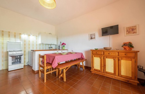 Porto Istana Apartment | TRILO BELLAVISTA 3: house convenient to the beach
