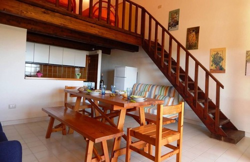 Porto Istana Apartment | TRILO BELLAVISTA 2: convenient to the beach